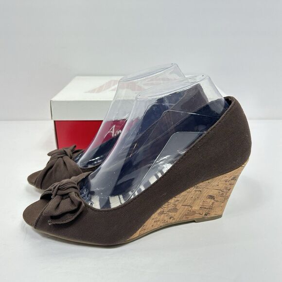 American Eagle Brown Fabric Peep Toe Cork Wedge Heel Shoes 8.5 Bow Classic - Picture 4 of 11